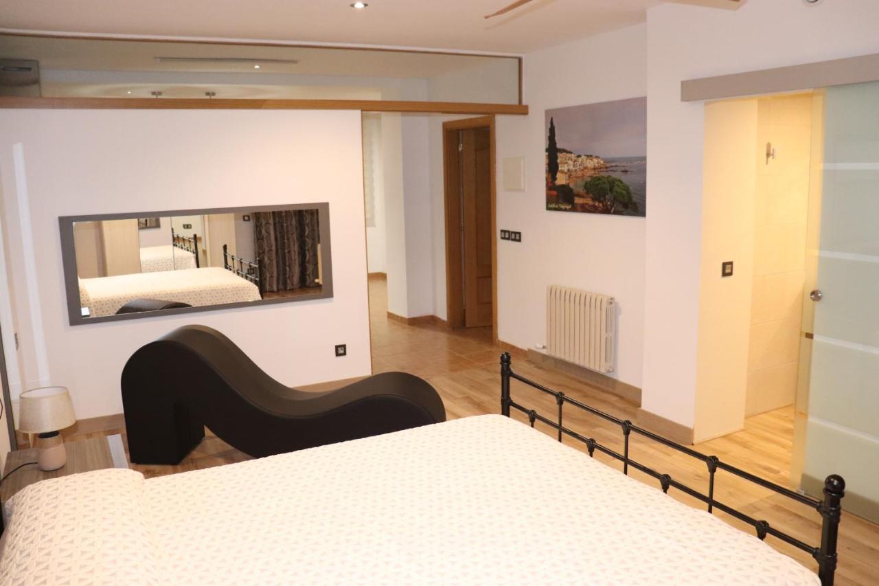 Loft romàntic Ca l'Enric Viqué-Baix Empordà Regencós Exterior foto